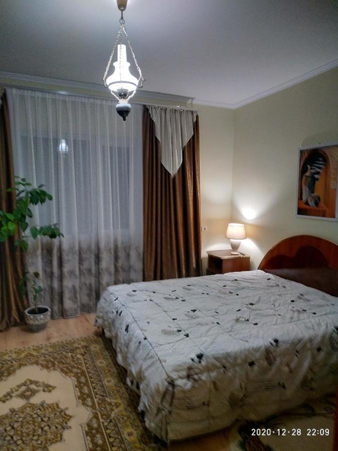 Pid Skeleyu Otel Lazeshchyna Dış mekan fotoğraf